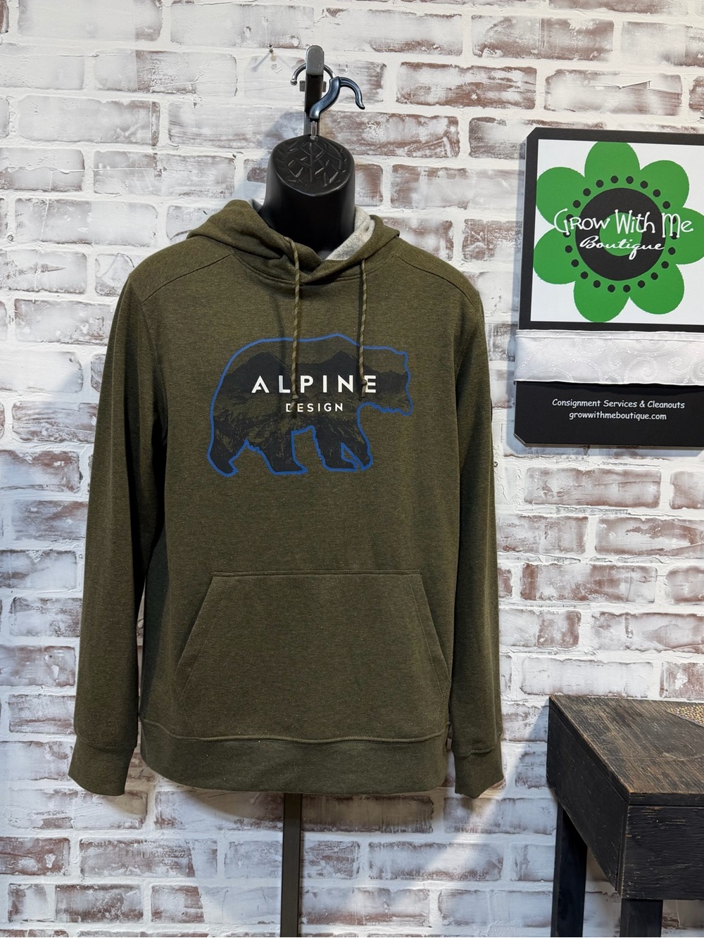 Alpine Design Olive Green Crewneck Hoodie with Bear Graphic